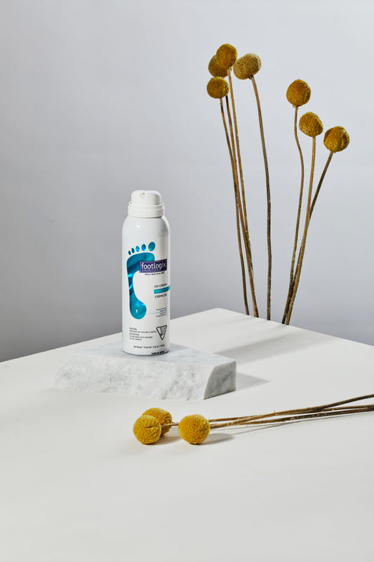 Footlogix DD Cream Mousse Formula - 125ml/4.2 oz.