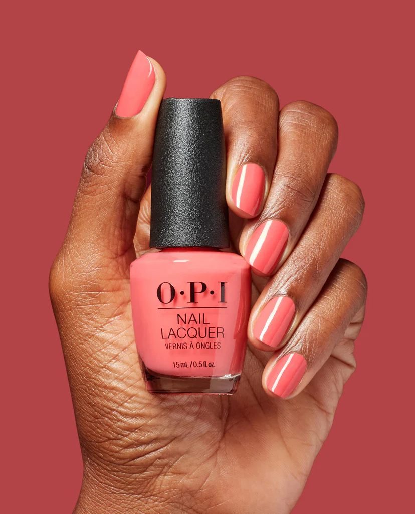 OPI Nail Lacquer Bubblegum Goth 15ml