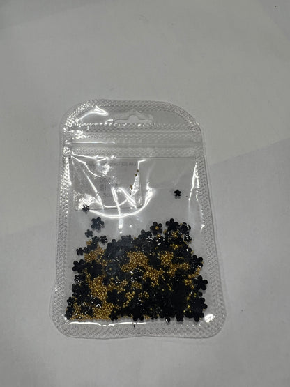 3D Daisy with Gold Beads