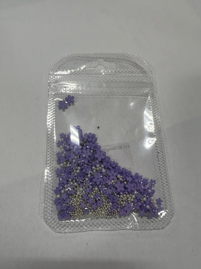 3D Daisy with Silver Beads