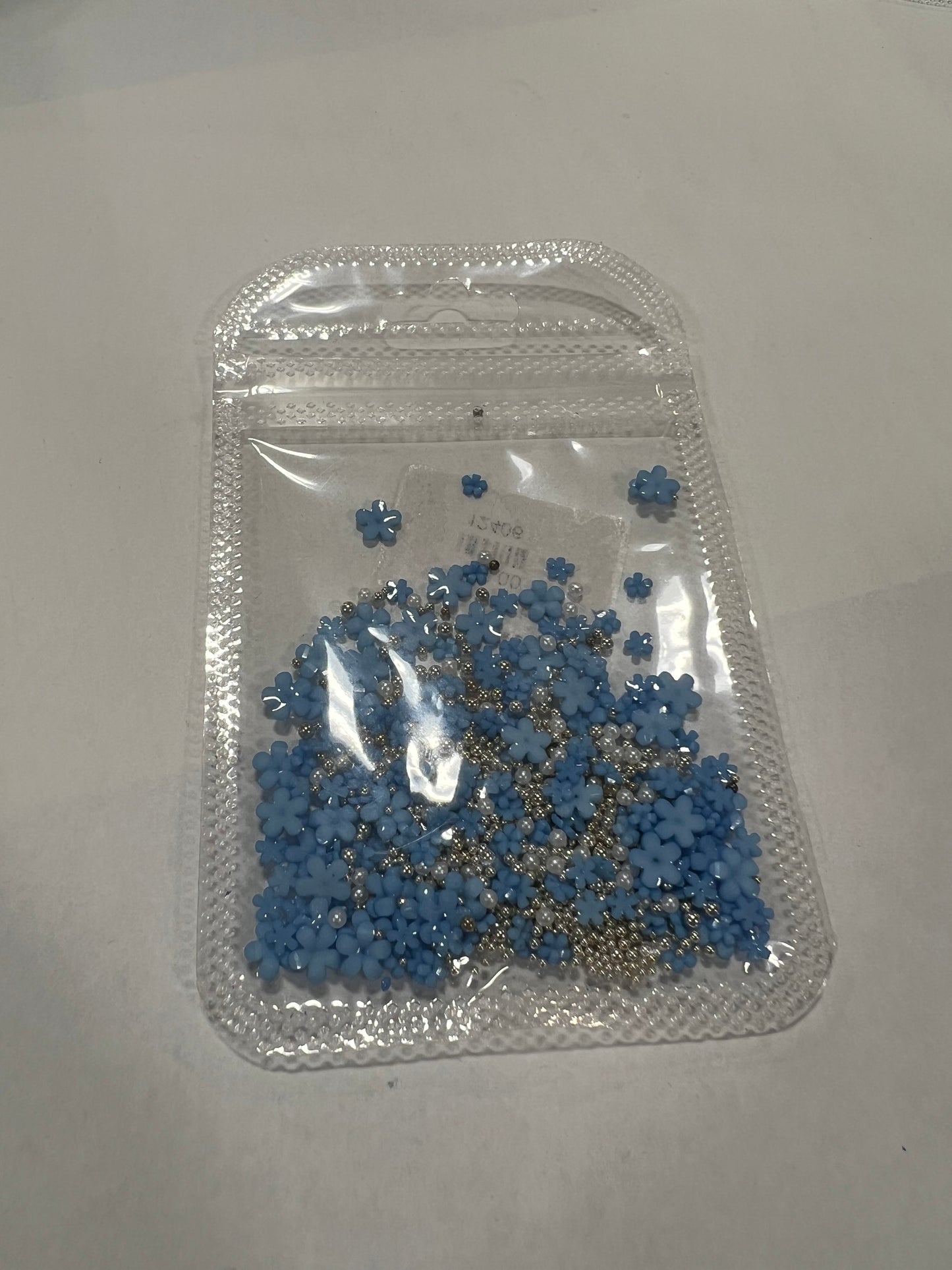 3D Daisy with Silver Beads