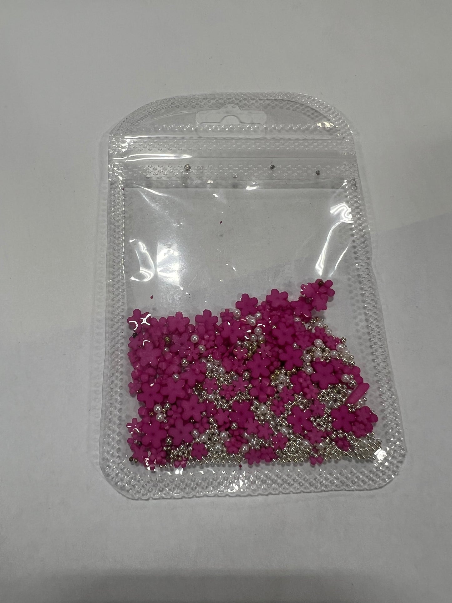 3D Daisy with Silver Beads