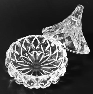 BER Vintage Glass Jar with Pointed Glass Lid